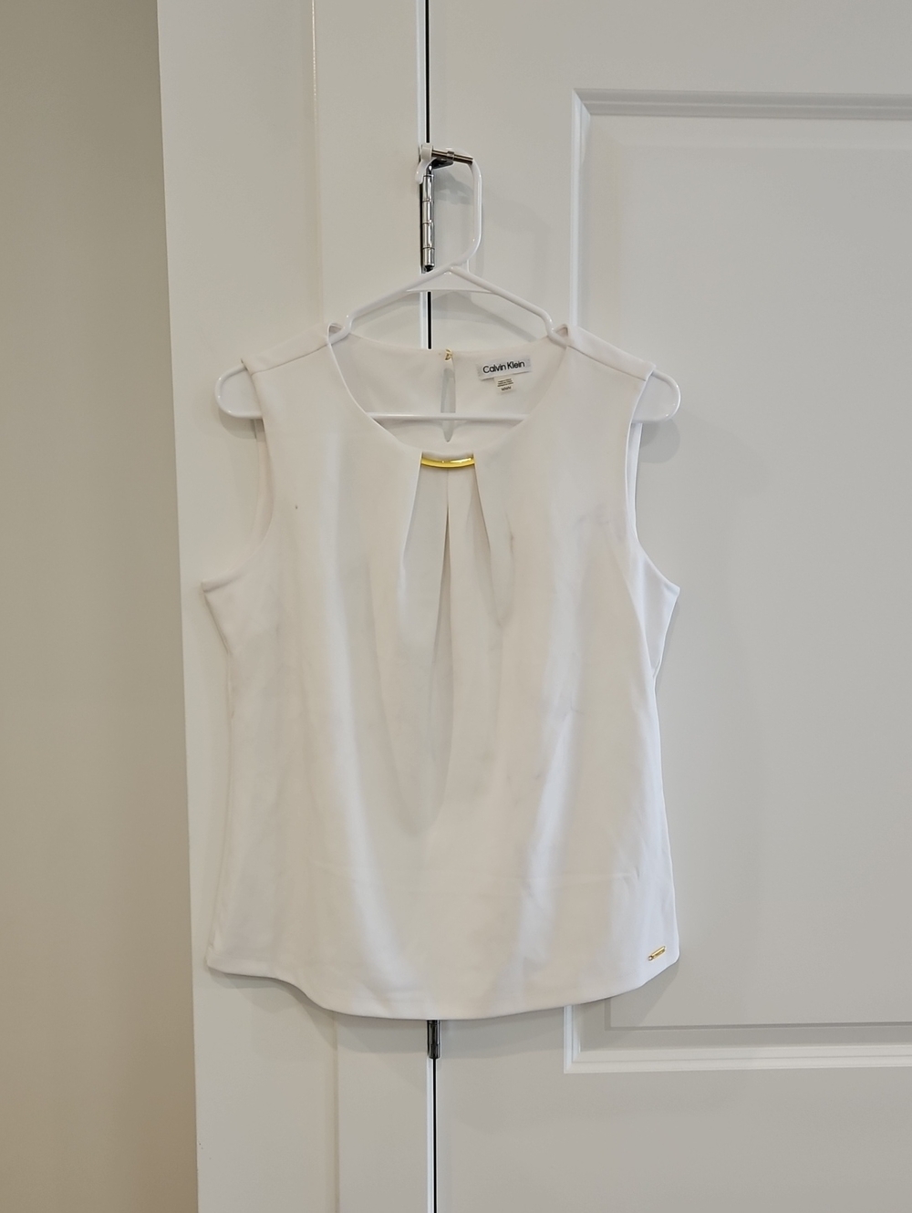 Calvin Klein White Sleeveless Keyhole Tank with Gold Accent